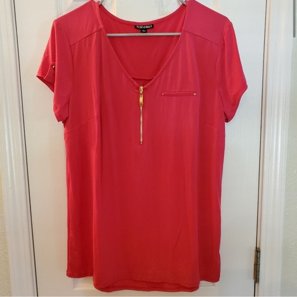 🛍️2/$20 — 3 Roz & Ali Tops Bundle - Picture 3 of 6